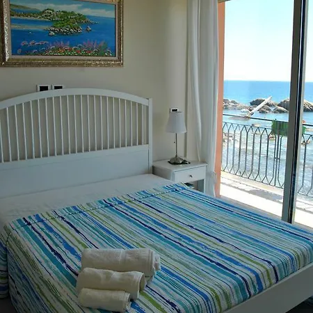Taorminaxos Wonderful Seaview Appartement *