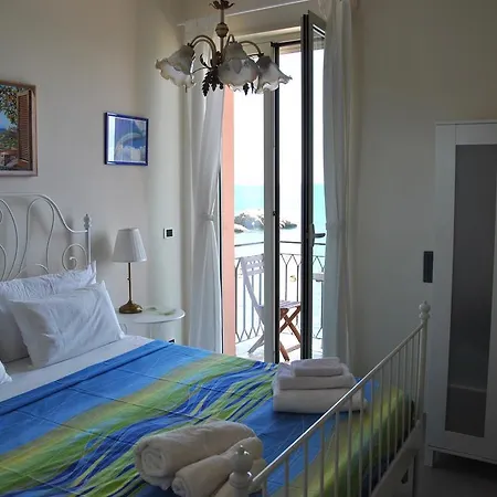 Taorminaxos Wonderful Seaview Appartement Giardini-Naxos